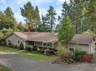 1623 Schaeffer Rd, Sebastopol, CA 95472