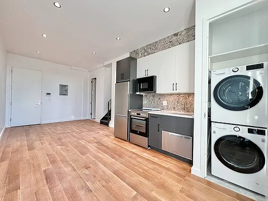 Rented by Doorway NYC, LLC | media 34