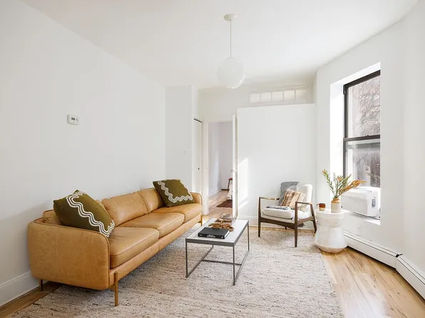 297 Classon Ave APT 3R, Brooklyn, NY 11205
