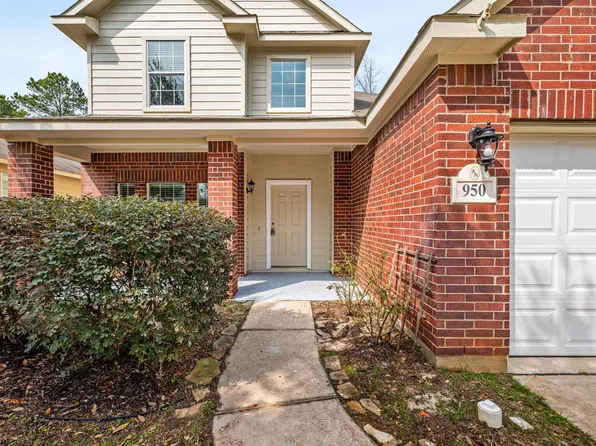 950 Oak Glen Dr, Willis, TX 77378