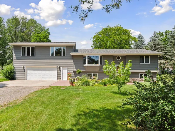 3750 35th St SE, Delano, MN 55328