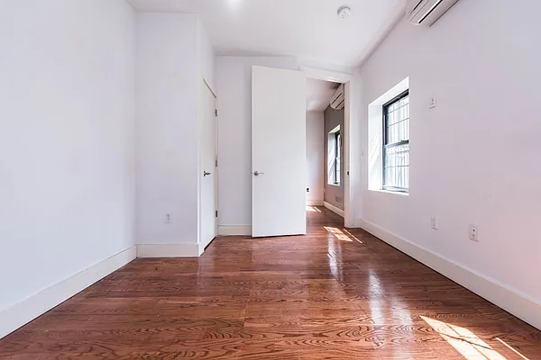Rented by Nooklyn NYC LLC | media 20