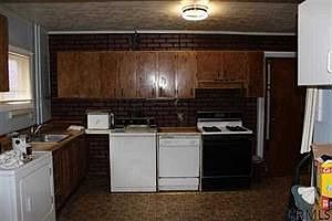 5th image of 3 Van Dorn St