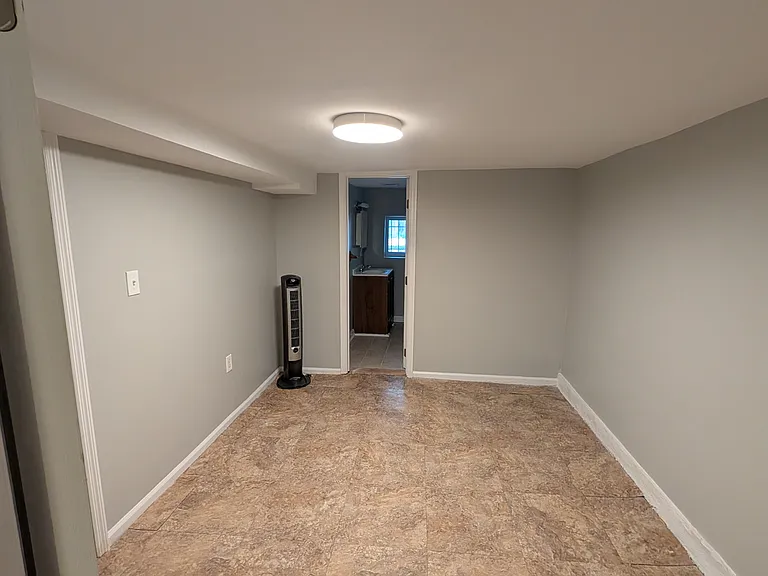 636 Lamont St NW — Photo 12