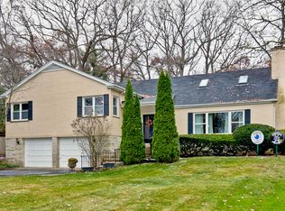 794 Beverly Pl, Lake Forest, IL 60045