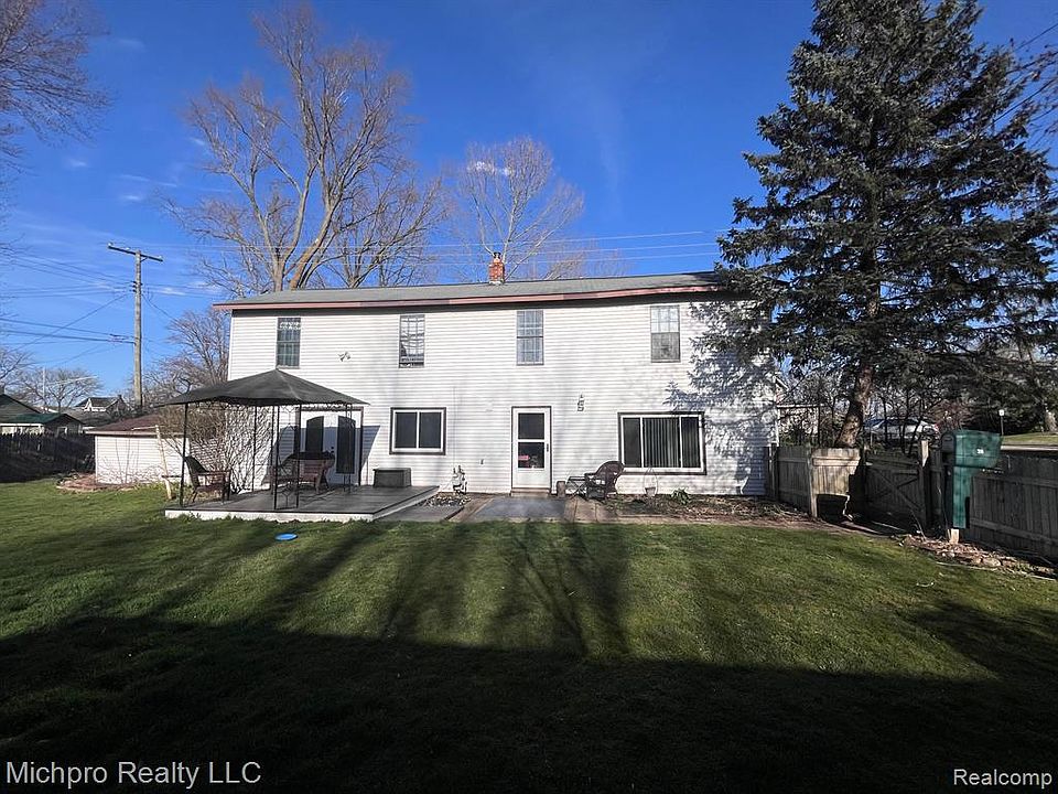 26 Turrill Ave, Lapeer, MI 48446 Zillow