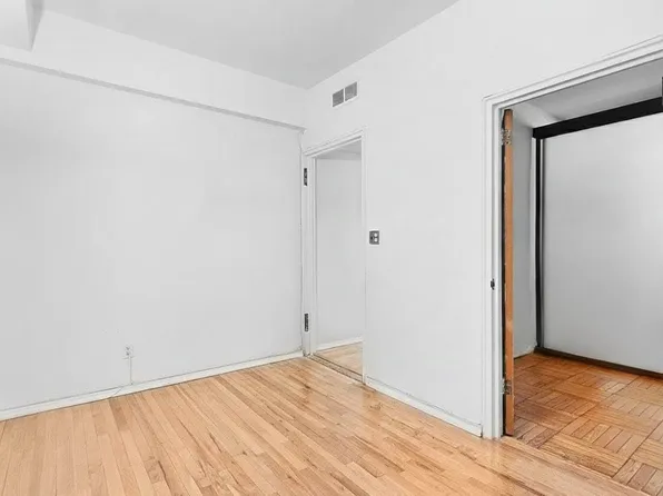 15 West 84th Street image 4 of 6