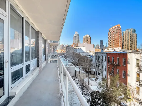 5-49 Borden Ave #B4, Long Island City, NY 11101