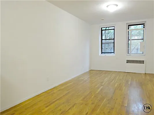 Rented by DSA Realty | media 20