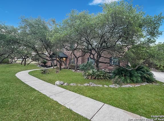 3rd image of 23014 Mangrove Dr