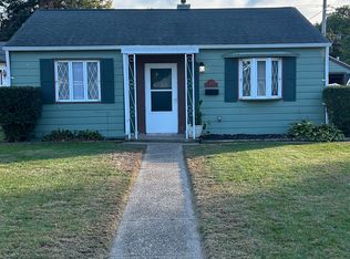 3718 15th Ave, Moline, IL 61265