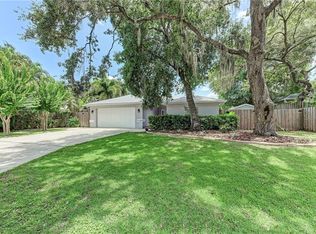 7325 Java Dr, Sarasota, FL 34241