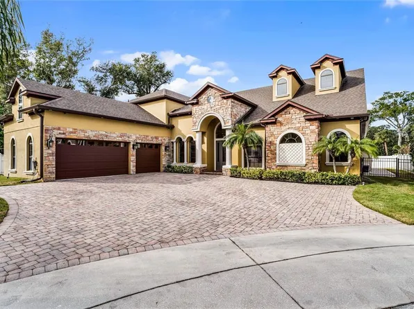 4500 Stone Hedge Dr, Orlando, FL 32817