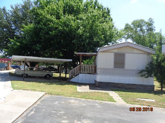 2nd image of 2212 Fort Worth Dr Trailer 27