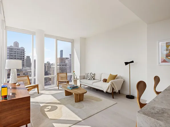 501 3rd Ave #25A, New York, NY 10016