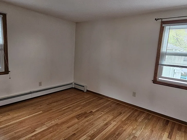 14 Cadwell Ct #2 — Photo 9