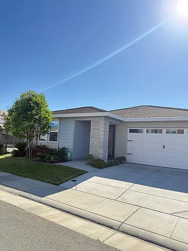 4008 Mackerricher Way Photo 1