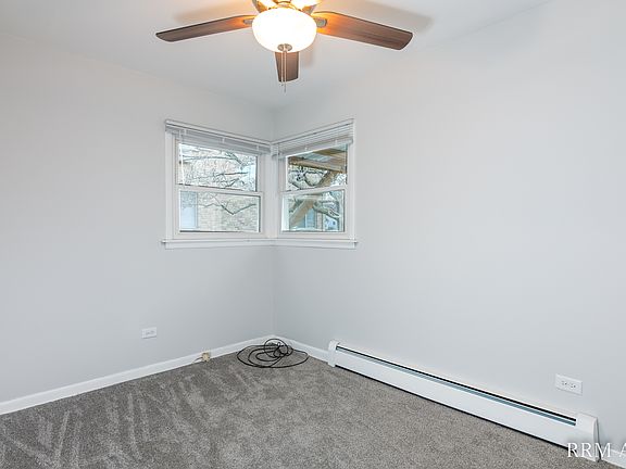 5th image of 517 Broadway Ave #1