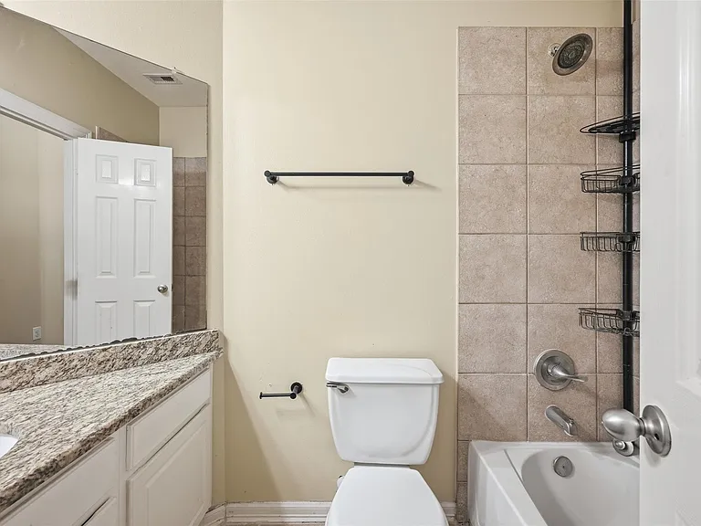 25203 Oak Villa Dr — Photo 10