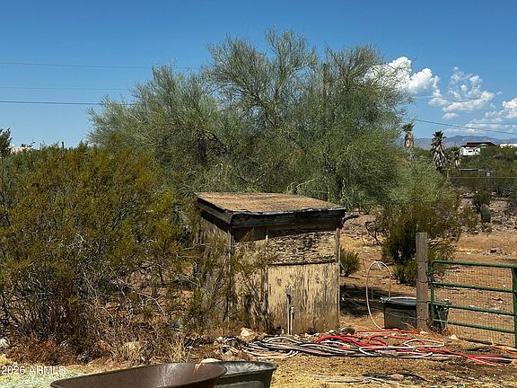4th image of 45215 N 10TH Street #'-'