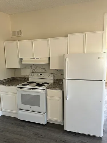 1019 Pueblo St #1 Photo 1