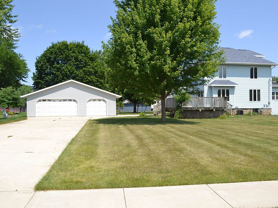 684 S Park Ave, Fond Du Lac, WI 54935 Zillow