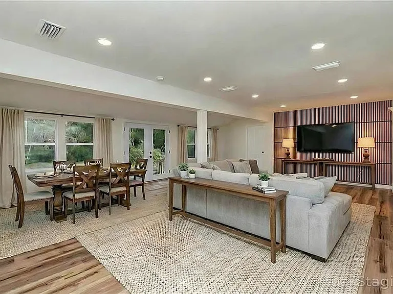 421 McQueen Ave — Photo 5
