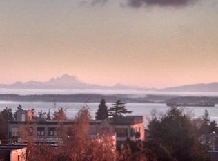 1215 Lawrence St APT 401, Pt Townsend, WA 98368