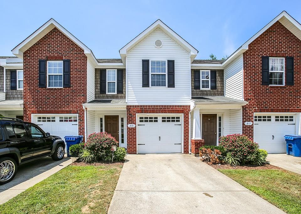 1st image of 215 Latimer Dr