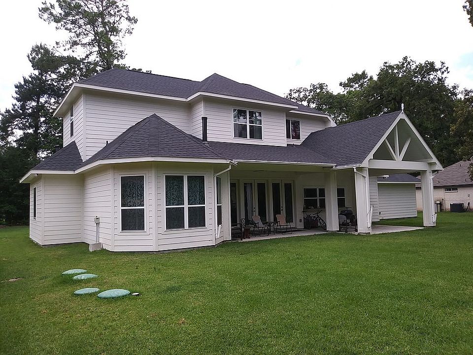 2nd image of 702 Weisinger Dr