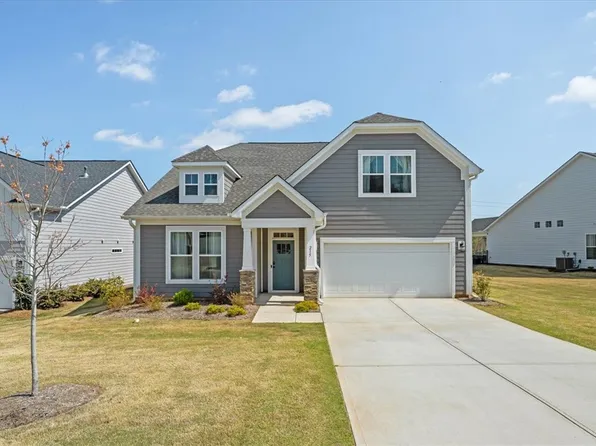 215 Founders Blvd, Central, SC 29630