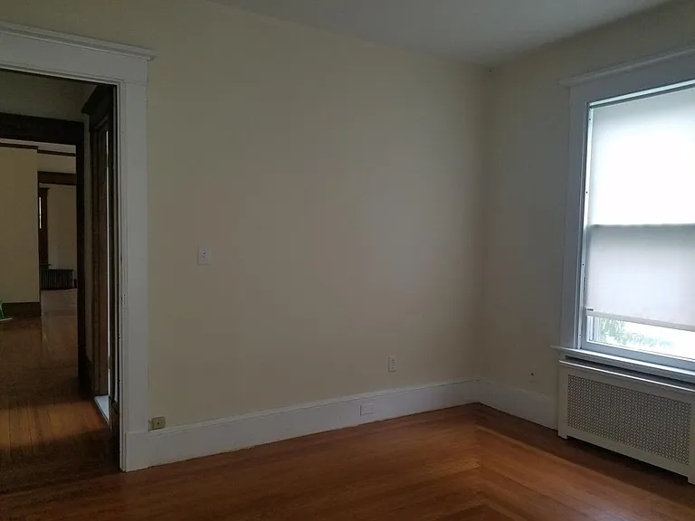54 Hubinger St — Photo 7