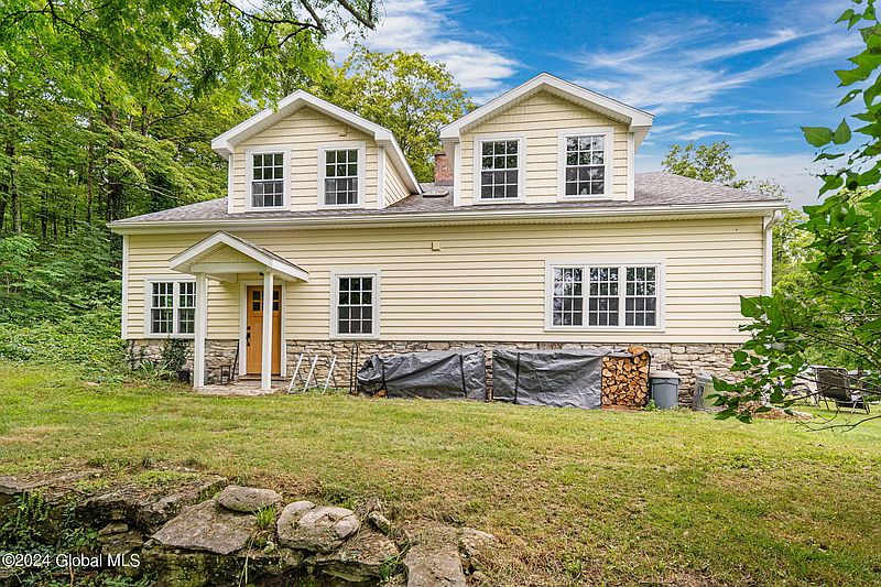 5th image of 779 Blodgett Hill Road