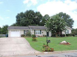 304 Vineyard Dr, Athens, GA 30607