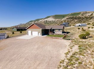 35 Rodeo Dr, Rock Springs, WY 82901