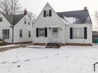 19622 Libby Rd, Maple Heights, OH 44137