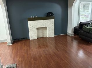 211 Sanders Rd, Buffalo, NY 14216
