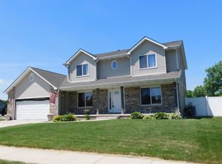 12842 Stevenson St, Cedar Lake, IN 46303
