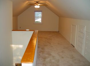 645 County Road B2 W, Roseville, MN 55113