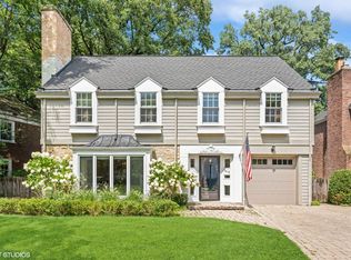 1412 Ashland Ln, Wilmette, IL