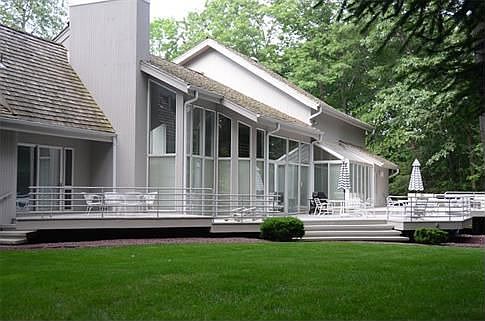 Magnificent Rear View