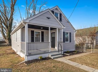 512 Oakwood Rd, Glen Burnie, MD