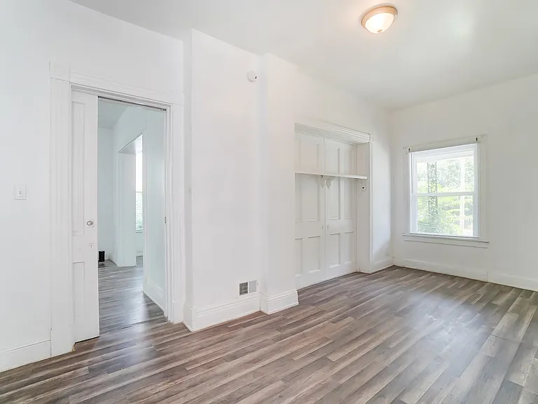 1768 Williams Ave — Photo 29