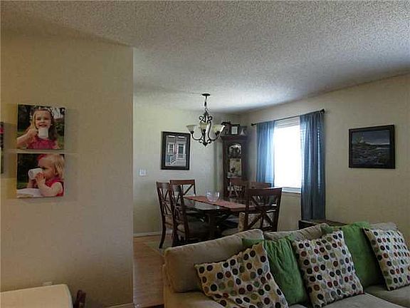 2nd image of 837 Agua Caliente Dr