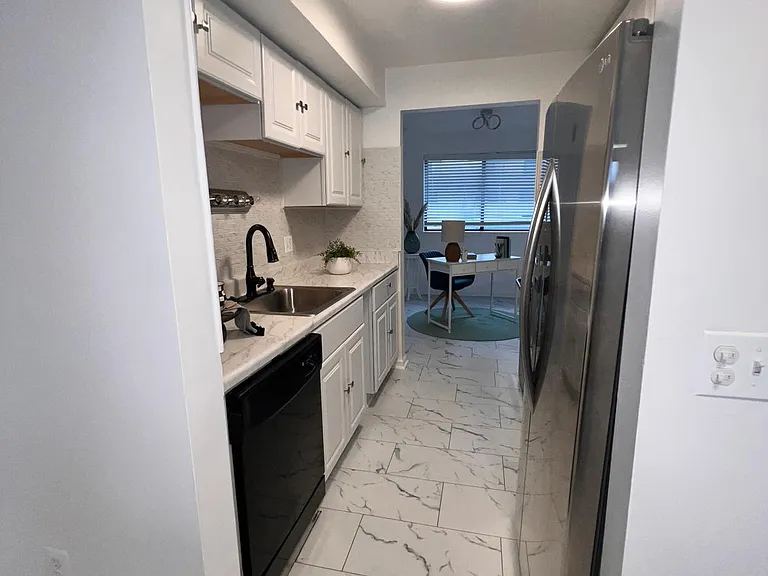 259 Bay Village Dr — Photo 6