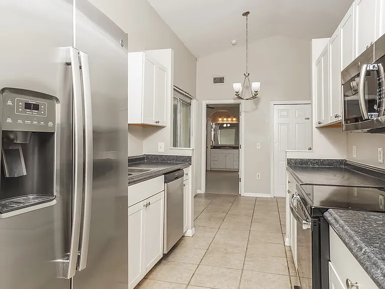 3644 Ribera Ave — Photo 7
