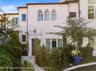 238 Phipps Plz, Palm Beach, FL 33480