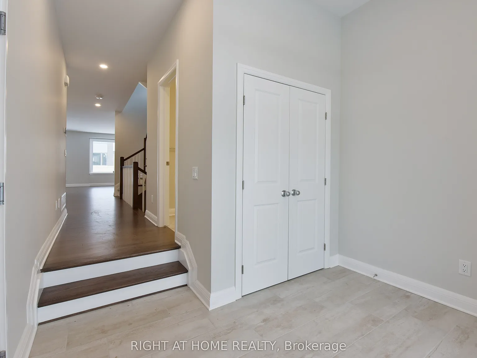 3 bed, $3,550 — Photo 4