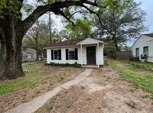 913 Krasnosky Ave, Pensacola, FL 32505