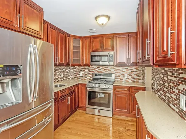 2284 Atlantic Avenue image 15 of 20